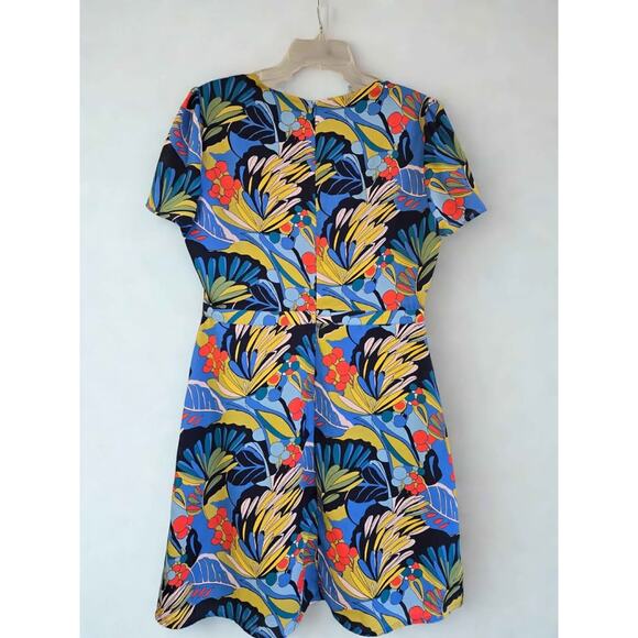 J.Crew Mercantile Tropical Print V-Neck Short Sleeve Dress - Picture 2 of 5